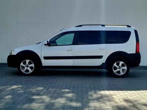 Lada (ВАЗ) Largus I с пробегом 2018 года, цена 949 000 рублей, 174376 км, универсал, Автокод Объявления