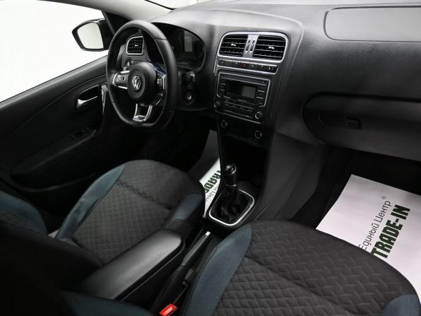 Volkswagen Polo V Рестайлинг с пробегом 2020 года, цена 1 245 000 рублей, 149288 км, седан, Автокод Объявления