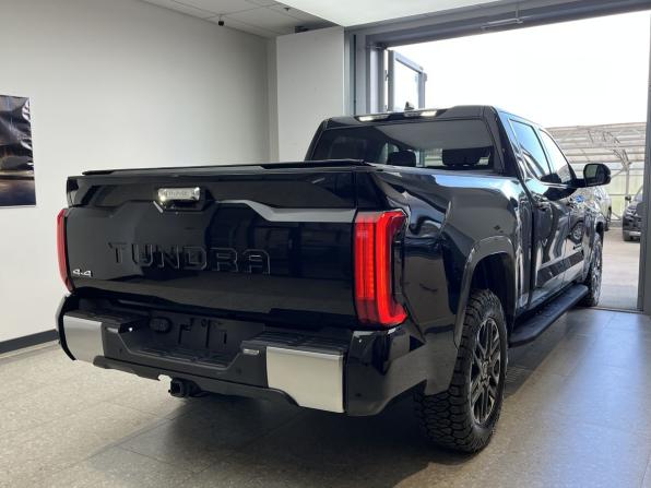 Toyota Tundra III с пробегом 2021 года, цена 8 000 000 рублей, 41141 км, offers.body_type.unknown, Автокод Объявления