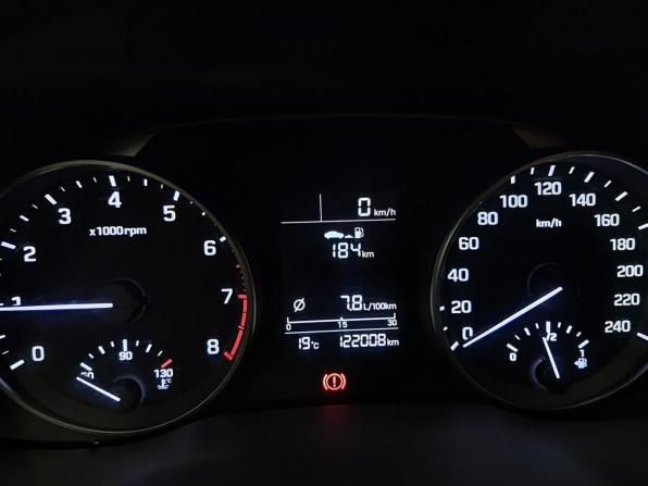 Hyundai Elantra VI (AD) с пробегом 2017 года, цена 1 365 000 рублей, 122007 км, седан, Автокод Объявления