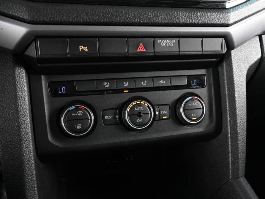 Volkswagen Amarok I Рестайлинг Ростов-на-Дону  - изображение 15