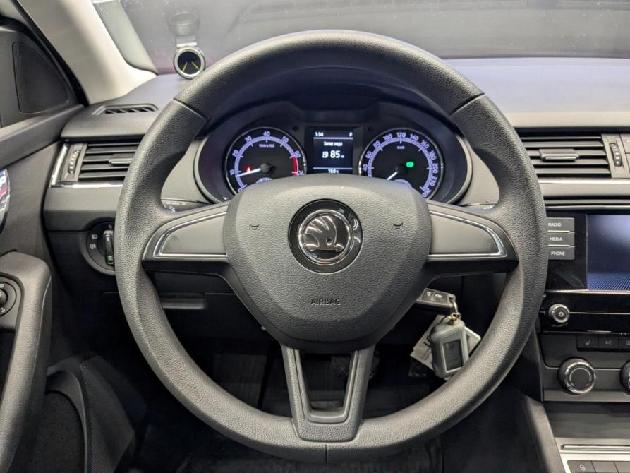 Skoda Octavia III (A7) Рестайлинг Москва  - изображение 20