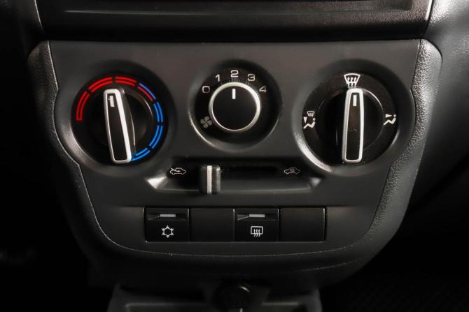 Lada (ВАЗ) Granta I Рестайлинг с пробегом 2024 года, цена 899 000 рублей, 40630 км, лифтбек, Автокод Объявления