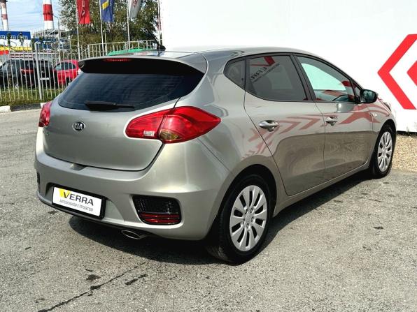 Kia Ceed II Рестайлинг с пробегом 2015 года, цена 1 250 000 рублей, 91880 км, хэтчбек, Автокод Объявления