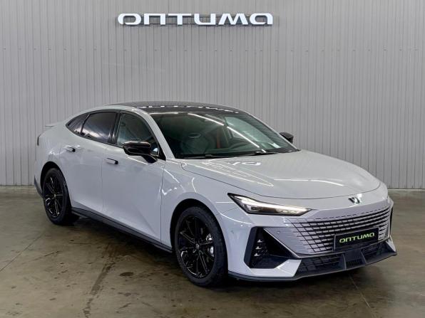 Changan UNI-V I с пробегом 2024 года, цена 2 477 000 рублей, 9044 км, лифтбек, Автокод Объявления