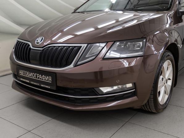 Skoda Octavia III (A7) Рестайлинг с пробегом 2018 года, цена 1 548 000 рублей, 182094 км, лифтбек, Автокод Объявления
