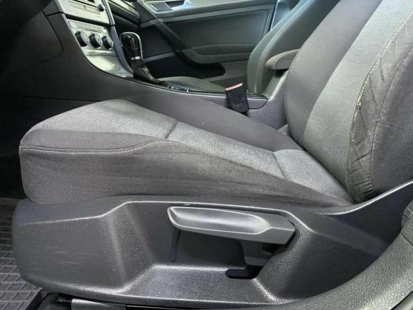 Volkswagen Golf VII с пробегом 2013 года, цена 950 000 рублей, 168736 км, хэтчбек, Автокод Объявления