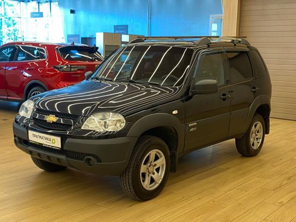 Chevrolet Niva I Рестайлинг с пробегом 2018 года, цена 699 000 рублей, 80000 км, внедорожник, Автокод Объявления