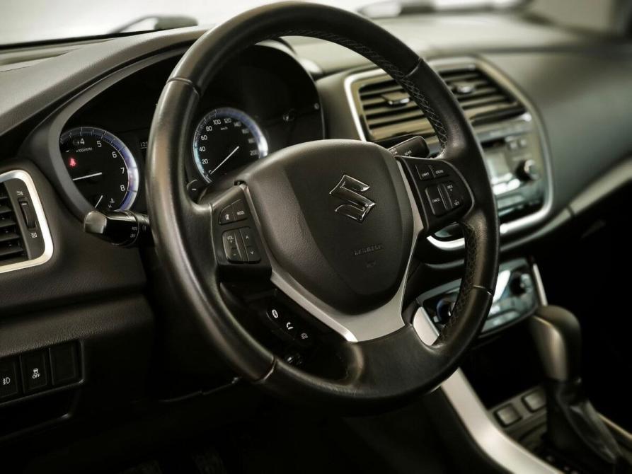 Suzuki SX4 II (S-Cross) Рестайлинг Москва  - изображение 10