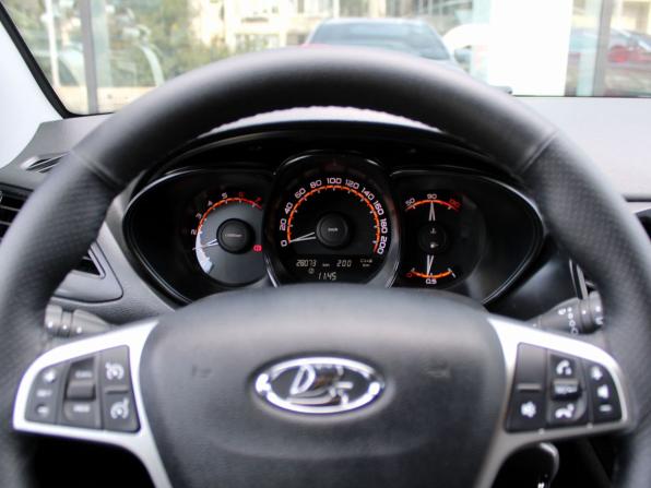 Lada (ВАЗ) Vesta I с пробегом 2021 года, цена 1 237 000 рублей, 28072 км, универсал, Автокод Объявления