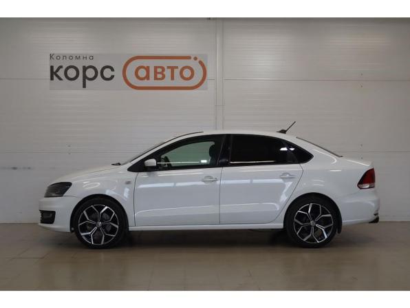 Volkswagen Polo V Рестайлинг с пробегом 2018 года, цена 1 060 000 рублей, 166787 км, седан, Автокод Объявления