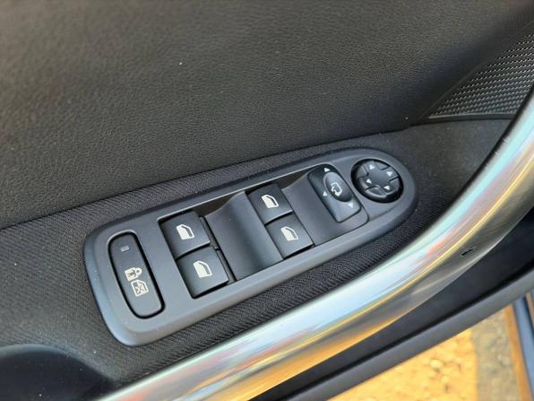 Peugeot 308 I с пробегом 2010 года, цена 600 000 рублей, 76000 км, хэтчбек, Автокод Объявления