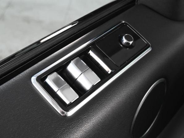 Land Rover Range Rover Sport II Рестайлинг с пробегом 2018 года, цена 4 189 000 рублей, 158023 км, внедорожник, Автокод Объявления