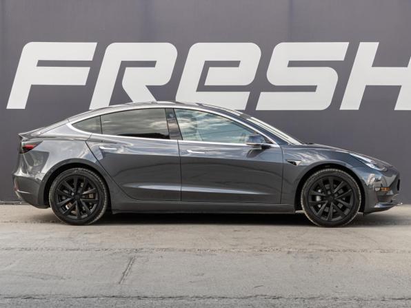 Tesla Model 3 I с пробегом 2019 года, цена 2 799 000 рублей, 73647 км, седан, Автокод Объявления