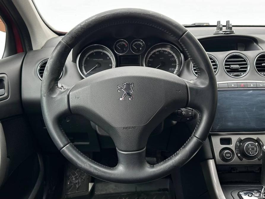 Peugeot 308 I Москва  - изображение 12