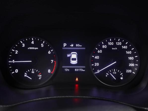 Hyundai Solaris II с пробегом 2018 года, цена 1 439 000 рублей, 83173 км, седан, Автокод Объявления