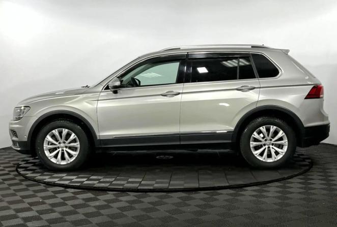 Volkswagen Tiguan II с пробегом 2018 года, цена 2 180 000 рублей, 224334 км, внедорожник, Автокод Объявления