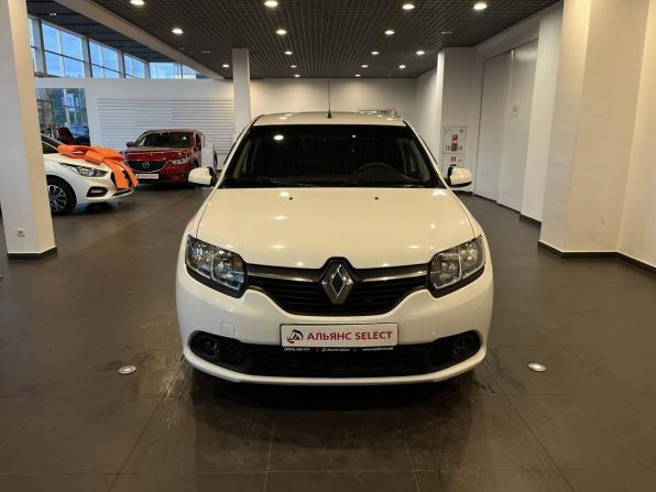 Renault Sandero II с пробегом 2017 года, цена 910 000 рублей, 90657 км, хэтчбек, Автокод Объявления