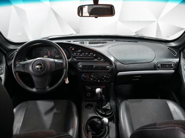 Chevrolet Niva I Рестайлинг с пробегом 2015 года, цена 633 000 рублей, 155000 км, внедорожник, Автокод Объявления