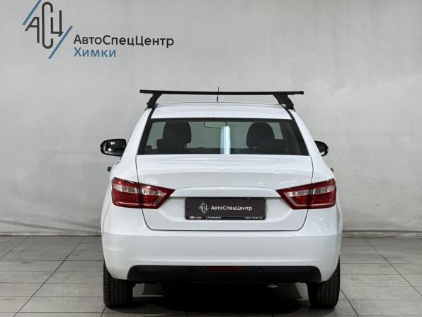 Lada (ВАЗ) Vesta I с пробегом 2021 года, цена 799 800 рублей, 235000 км, седан, Автокод Объявления