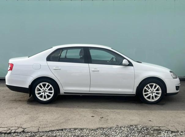 Volkswagen Jetta V с пробегом 2009 года, цена 625 000 рублей, 225250 км, седан, Автокод Объявления