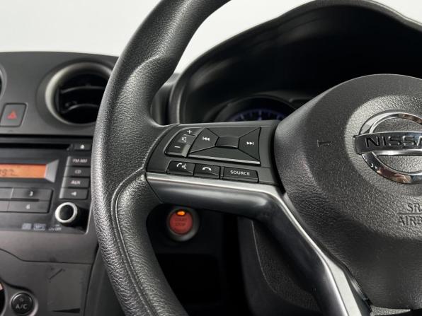 Nissan Note II Рестайлинг с пробегом 2017 года, цена 875 000 рублей, 71025 км, хэтчбек, Автокод Объявления