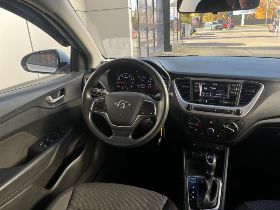 Hyundai Solaris II Санкт-Петербург  - изображение 8
