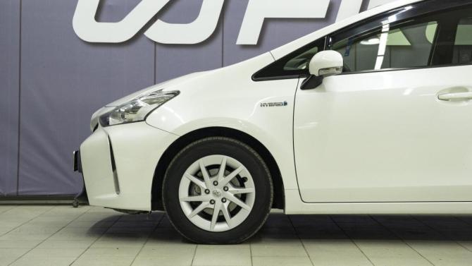Toyota Prius Alpha I (ZVW40/41) Рестайлинг с пробегом 2018 года, цена 1 499 000 рублей, 173243 км, универсал, Автокод Объявления