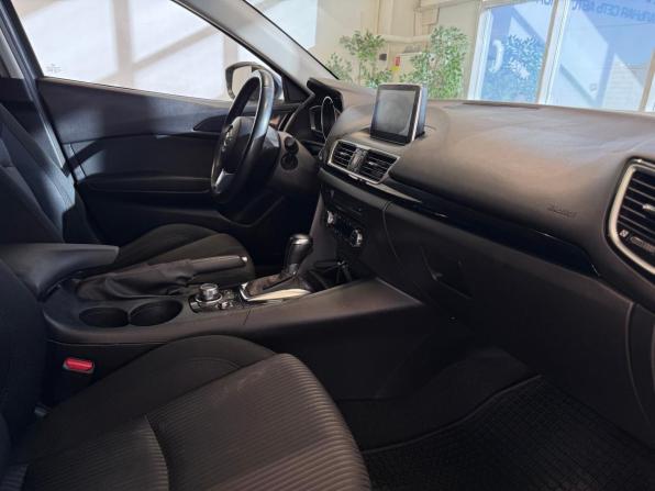 Mazda 3 II (BL) Рестайлинг с пробегом 2013 года, цена 1 150 000 рублей, 129765 км, хэтчбек, Автокод Объявления