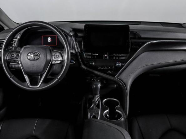 Toyota Camry VIII (XV70) Рестайлинг с пробегом 2022 года, цена 3 200 000 рублей, 98000 км, седан, Автокод Объявления