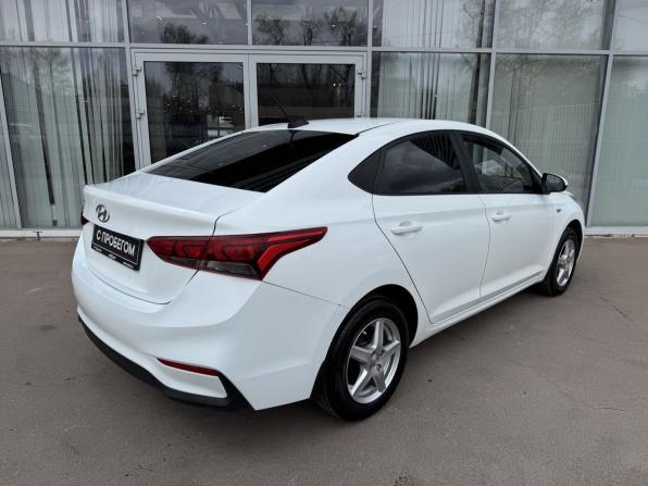 Hyundai Solaris II с пробегом 2018 года, цена 1 120 000 рублей, 82445 км, седан, Автокод Объявления