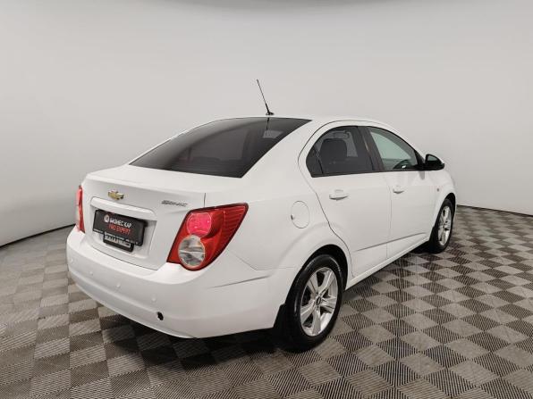 Chevrolet Aveo II с пробегом 2015 года, цена 649 000 рублей, 178001 км, седан, Автокод Объявления