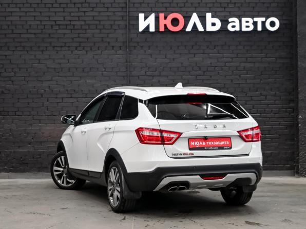 Lada (ВАЗ) Vesta I с пробегом 2021 года, цена 1 230 000 рублей, 131772 км, универсал, Автокод Объявления