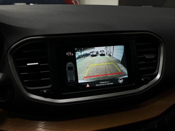 Lada (ВАЗ) Vesta I Рестайлинг (NG) с пробегом 2024 года, цена 1 377 000 рублей, 31095 км, универсал, Автокод Объявления