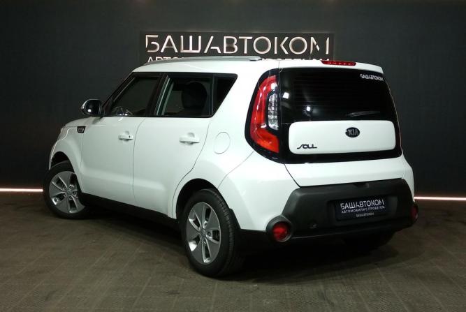 Kia Soul II с пробегом 2015 года, цена 1 180 000 рублей, 126424 км, хэтчбек, Автокод Объявления