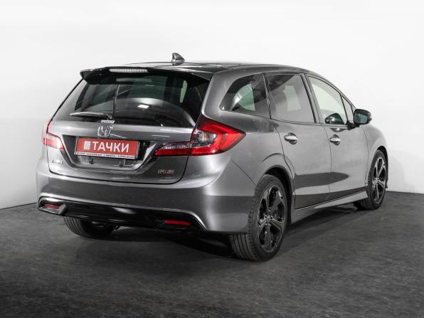 Honda Jade I Рестайлинг с пробегом 2018 года, цена 1 970 000 рублей, 62243 км, компактвэн, Автокод Объявления