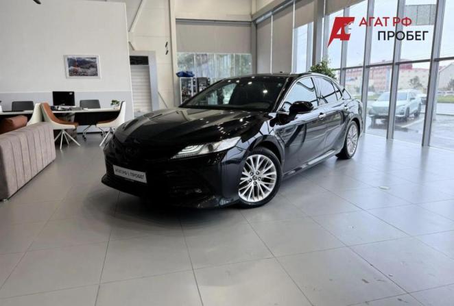 Toyota Camry VII (XV50) Рестайлинг 2 с пробегом 2018 года, цена 2 850 000 рублей, 103500 км, седан, Автокод Объявления