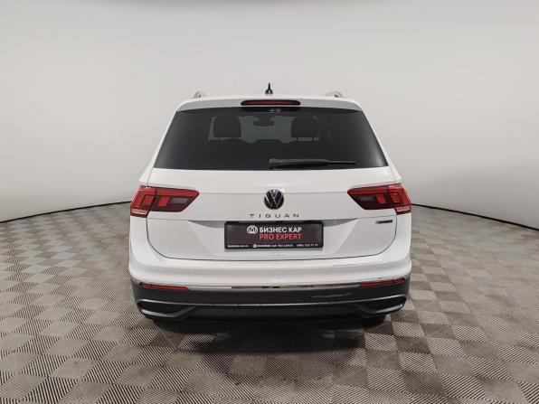 Volkswagen Tiguan II Рестайлинг с пробегом 2020 года, цена 2 699 000 рублей, 124585 км, внедорожник, Автокод Объявления