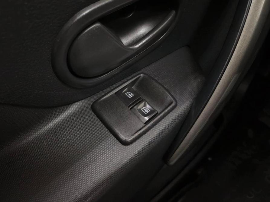 Renault Sandero II Рестайлинг Альметьевск  - изображение 8
