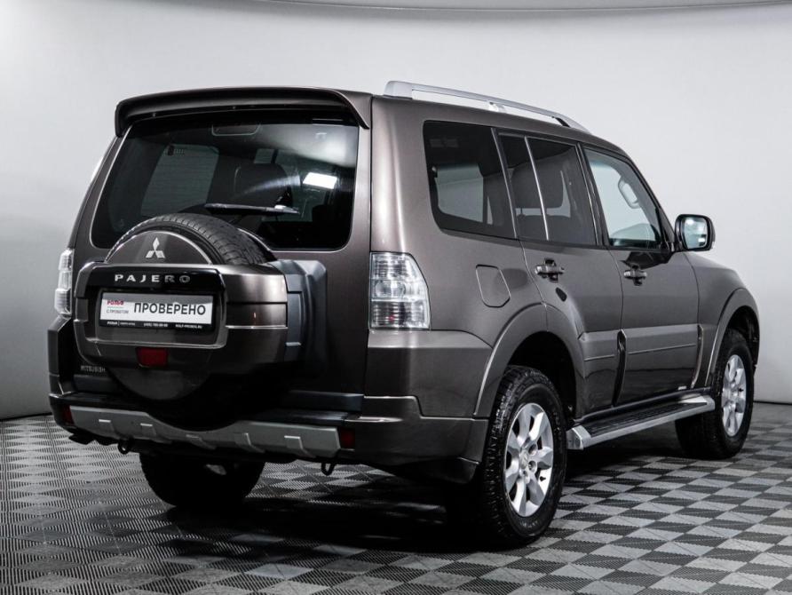 Mitsubishi Pajero IV Рестайлинг 1 Москва  - изображение 5