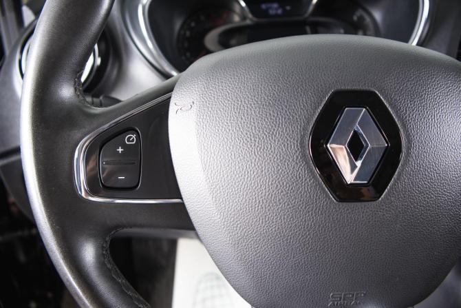 Renault Kaptur I с пробегом 2018 года, цена 1 359 000 рублей, 157000 км, внедорожник, Автокод Объявления