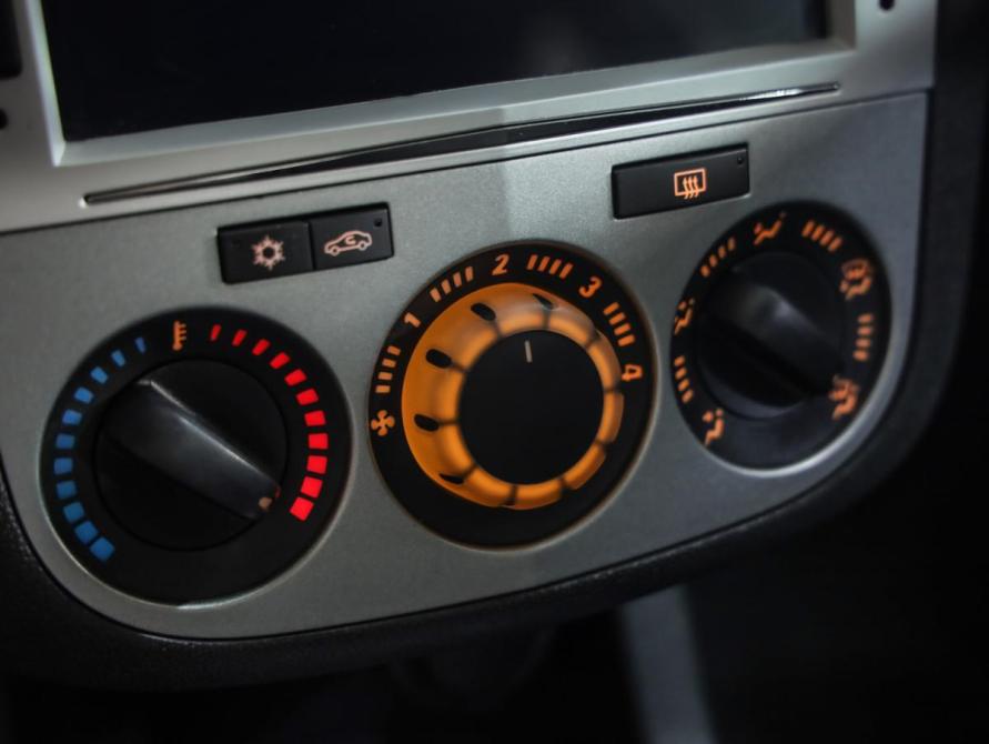 Opel Corsa D Рестайлинг II Санкт-Петербург  - изображение 17