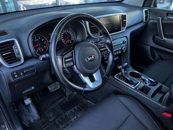 Kia Sportage IV Рестайлинг с пробегом 2022 года, цена 2 363 000 рублей, 90309 км, внедорожник, Автокод Объявления