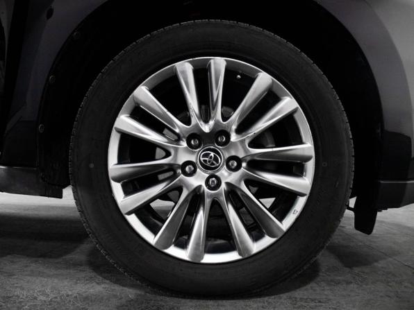 Toyota Harrier III (XU60) с пробегом 2015 года, цена 2 399 500 рублей, 185134 км, внедорожник, Автокод Объявления