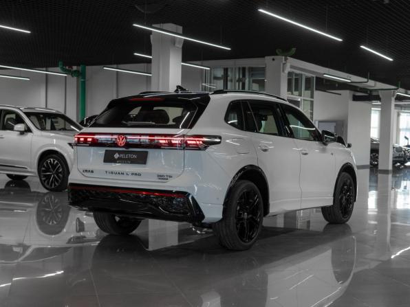 Volkswagen Tiguan III (China Market) с пробегом 2026 года, цена 5 000 000 рублей, 34 км, внедорожник, Автокод Объявления