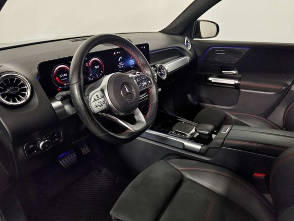 Mercedes-Benz GLB I (X247) с пробегом 2021 года, цена 3 190 000 рублей, 112102 км, внедорожник, Автокод Объявления