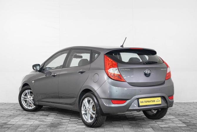 Hyundai Solaris I с пробегом 2011 года, цена 879 000 рублей, 133000 км, хэтчбек, Автокод Объявления