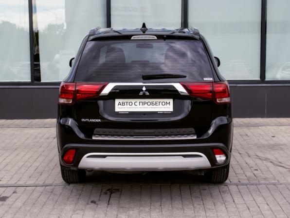 Mitsubishi Outlander III Рестайлинг 3 с пробегом 2021 года, цена 2 770 000 рублей, 68127 км, внедорожник, Автокод Объявления
