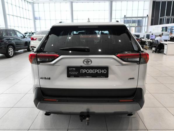 Toyota RAV4 V (XA50) с пробегом 2022 года, цена 3 550 000 рублей, 88229 км, внедорожник, Автокод Объявления