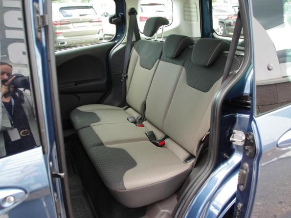 Ford Tourneo Courier I Рестайлинг с пробегом 2019 года, цена 1 380 000 рублей, 130000 км, компактвэн, Автокод Объявления